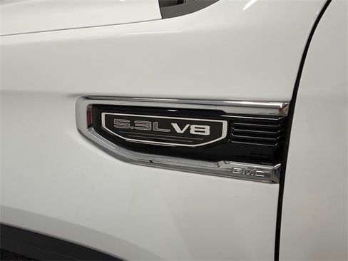 Used 2025 GMC Sierra 1500 SLT image 33