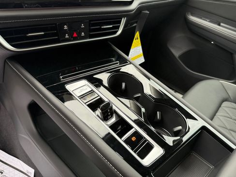 New 2026 Volkswagen Atlas SEL Premium R-Line image 13