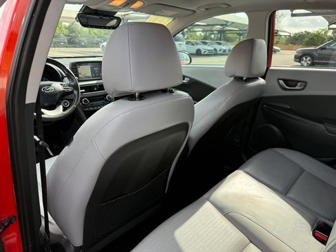 Used 2019 Hyundai Kona Ultimate FWD image 23