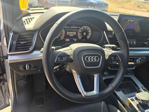 Used 2025 Audi Q5 2.0T Premium w/ Convenience Plus Package AWD/4WD image 26