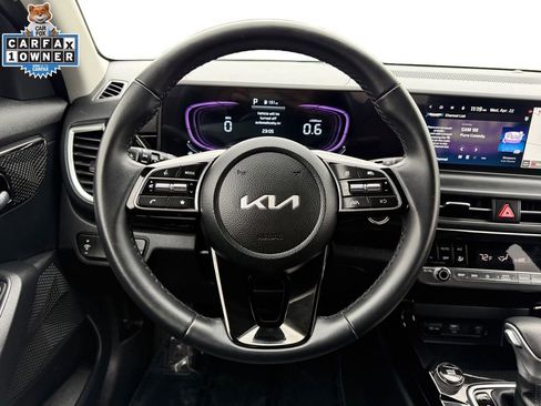 Certified 2025 Kia Seltos S FWD image 12