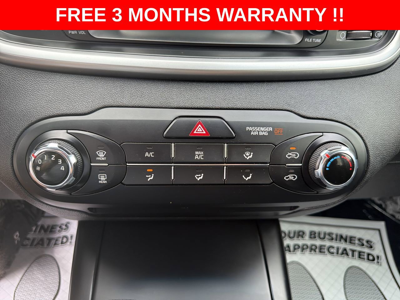 Used 2019 Kia Sorento FWD image 19