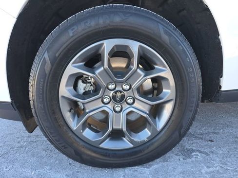 Used 2022 Ford Maverick XLT w/ Equipment Group 300A Standard AWD/4WD image 9