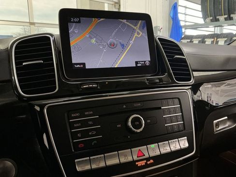 Used 2018 Mercedes-Benz GLS 550 4MATIC image 28