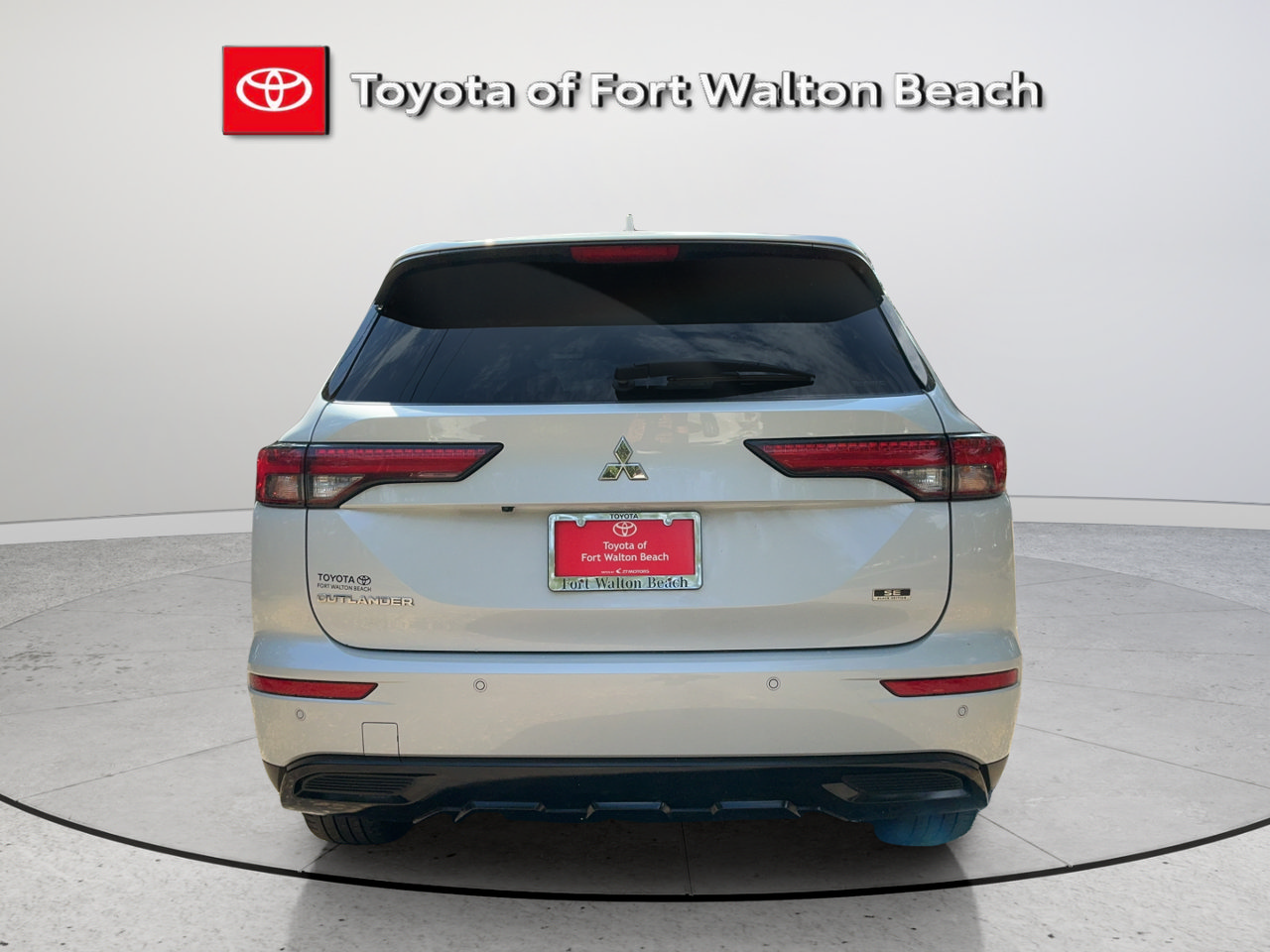 Used 2024 Mitsubishi Outlander SE Black Edition AWD/4WD image 5