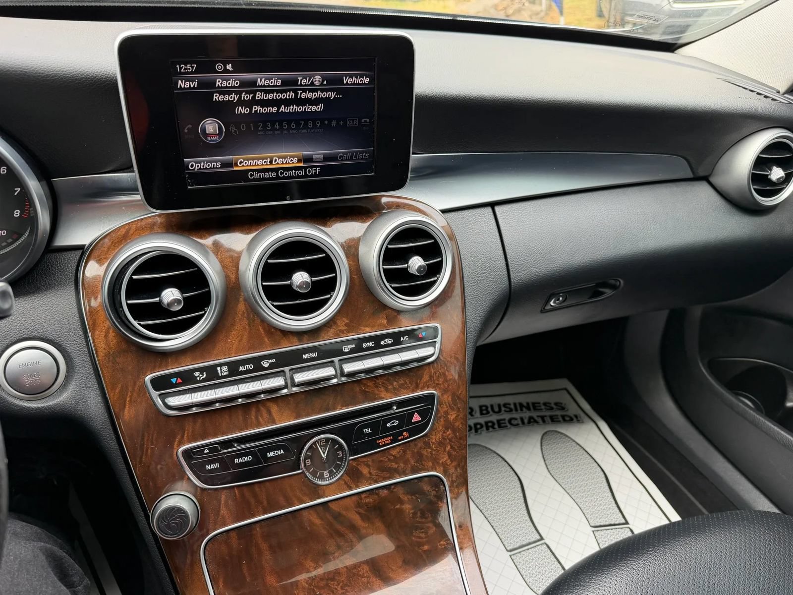 Used 2015 Mercedes-Benz C 300 4MATIC Sedan image 18
