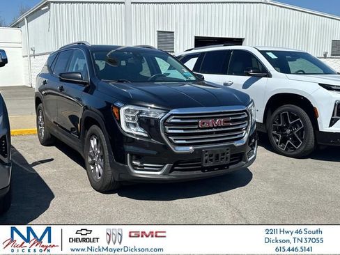 Used 2022 GMC Terrain SLT w/ Tech Package image 1