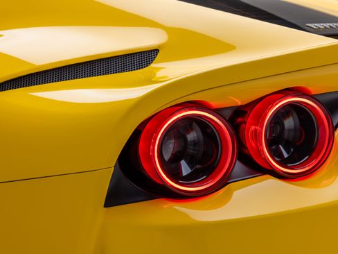 Used 2019 Ferrari 812 Superfast image 67