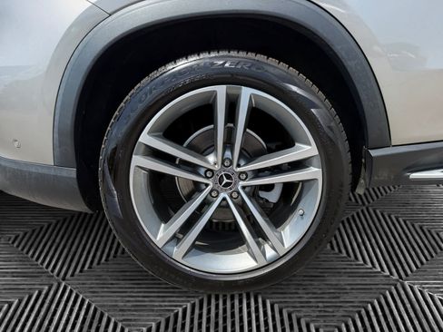 Certified 2020 Mercedes-Benz GLE 350 w/ Premium Package image 9