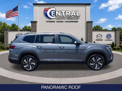 Used 2024 Volkswagen Atlas SEL AWD/4WD image 9