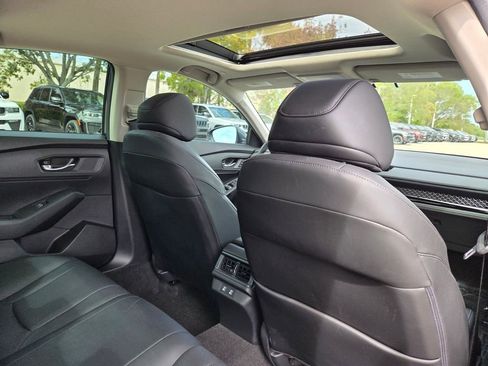 Used 2024 Honda Accord EX-L image 12