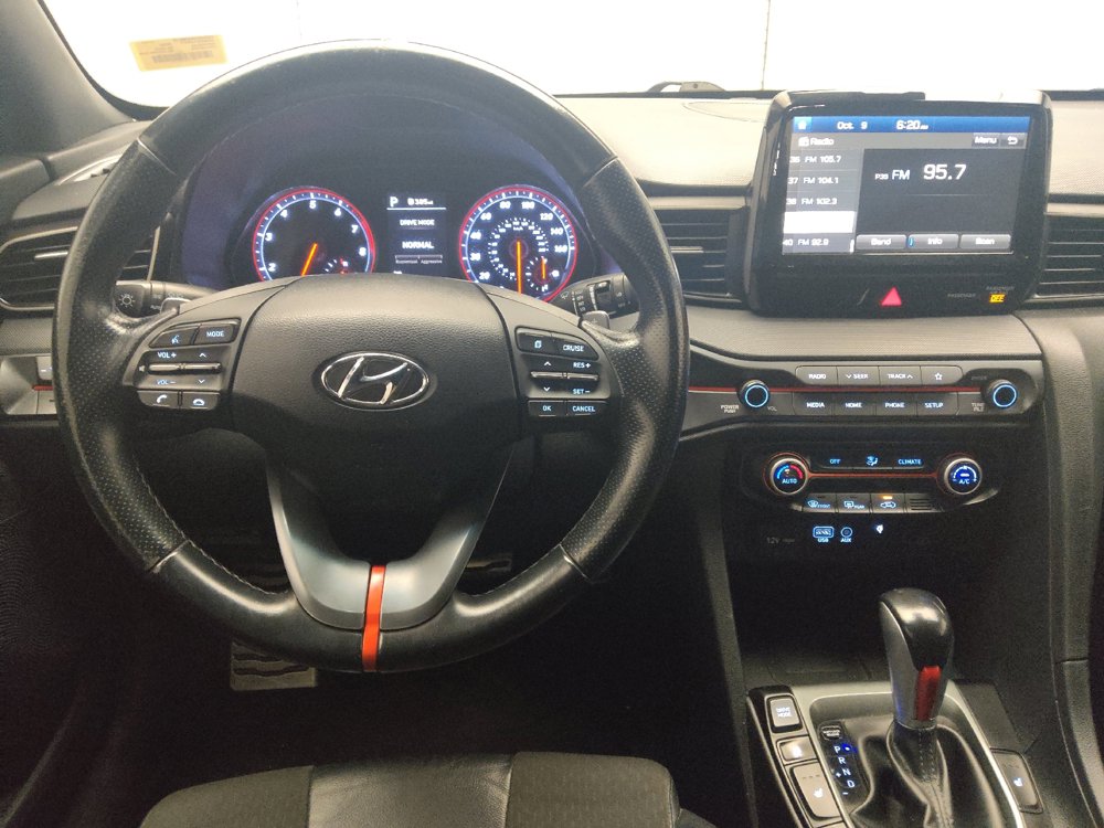 Used 2020 Hyundai Veloster Turbo FWD image 22