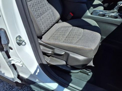 Used 2023 Chevrolet Equinox LT FWD image 81