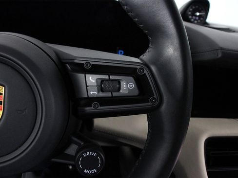 Used 2020 Porsche Taycan Turbo image 15