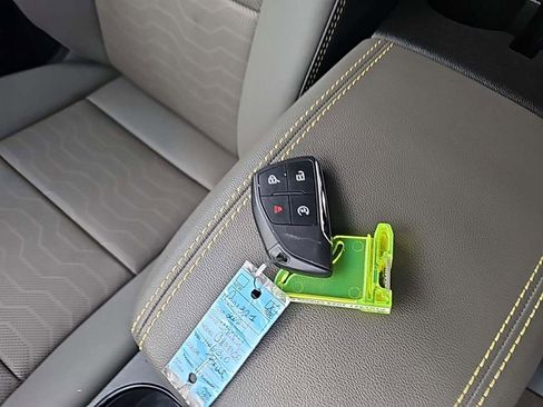 Used 2024 Chevrolet Colorado ZR2 w/ ZR2 Convenience Package III image 10