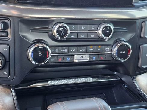 Used 2024 Ford F150 King Ranch w/ FX4 Off-Road Package image 21