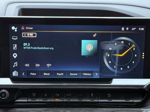 Used 2025 Chevrolet Silverado 2500 LTZ w/ LTZ Plus Package image 8