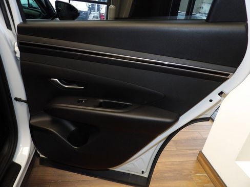 Used 2022 Hyundai Tucson SEL image 15