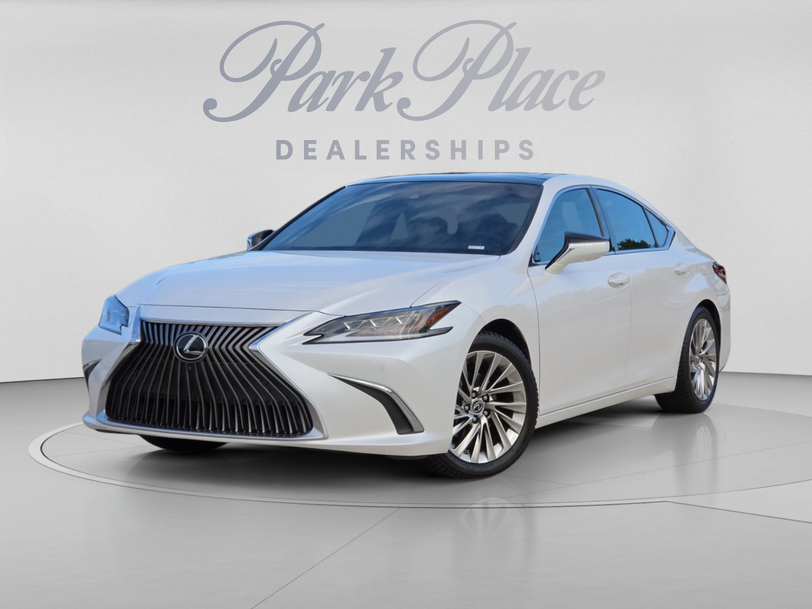Used 2021 Lexus ES 350 Ultra Luxury w/ Accessory Package 2 FWD image 1