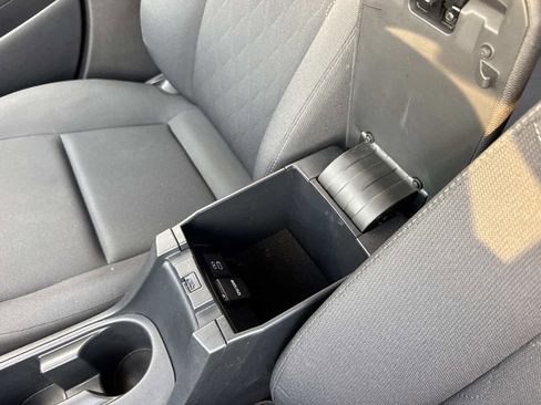 Used 2024 Toyota Corolla LE image 47