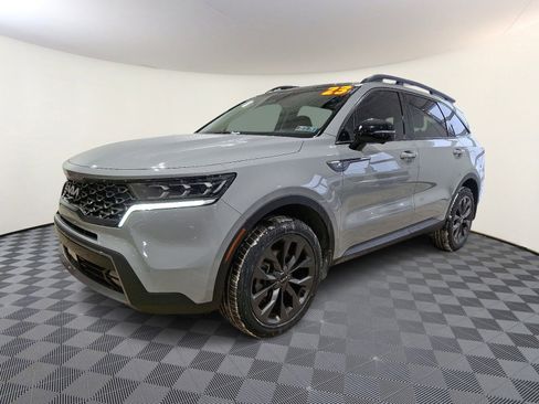 Used 2023 Kia Sorento SX Prestige image 3