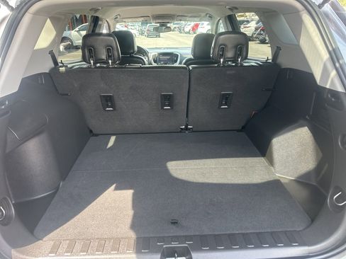 Used 2020 GMC Terrain SLT FWD image 18