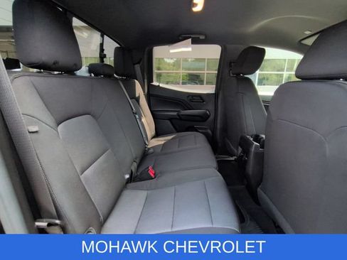 Certified 2023 Chevrolet Colorado Trail Boss w/ Technology Package AWD/4WD image 28