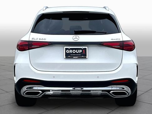 Used 2026 Mercedes-Benz GLC 300 4MATIC image 5