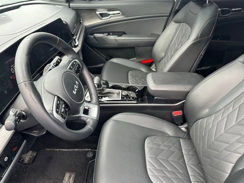 Used 2025 Kia Sportage X-Line w/ Premium Package image 12