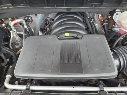 Used 2023 Chevrolet Silverado 1500 RST AWD/4WD image 30