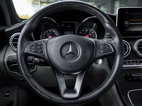 Used 2018 Mercedes-Benz GLC 300 GLC 300 image 24