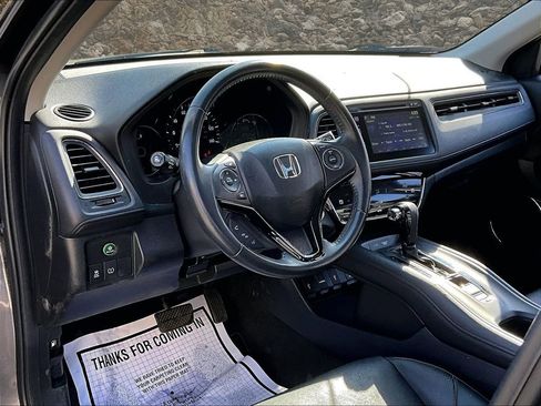 Used 2018 Honda HR-V EX-L image 12