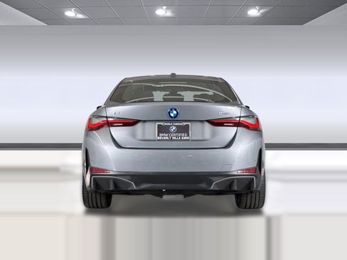 Used 2023 BMW i4 eDrive40 w/ Premium Package RWD image 10