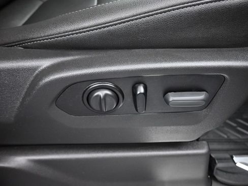Used 2021 Chevrolet Silverado 1500 LTZ w/ Safety Package II AWD/4WD image 46