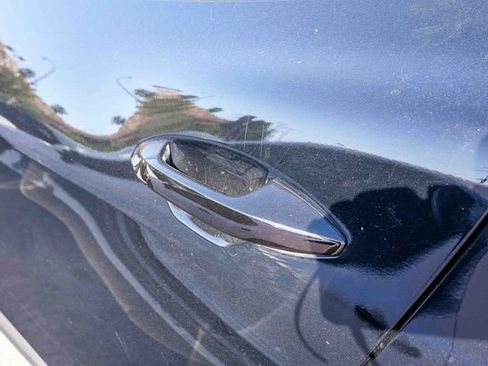 Certified 2025 Kia Sportage EX w/ Premium Package FWD image 11