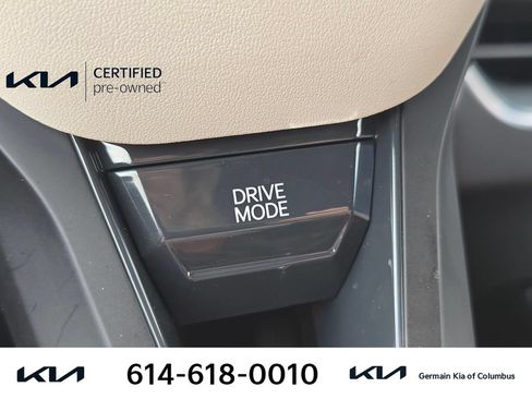 Certified 2025 Kia K4 EX FWD image 32