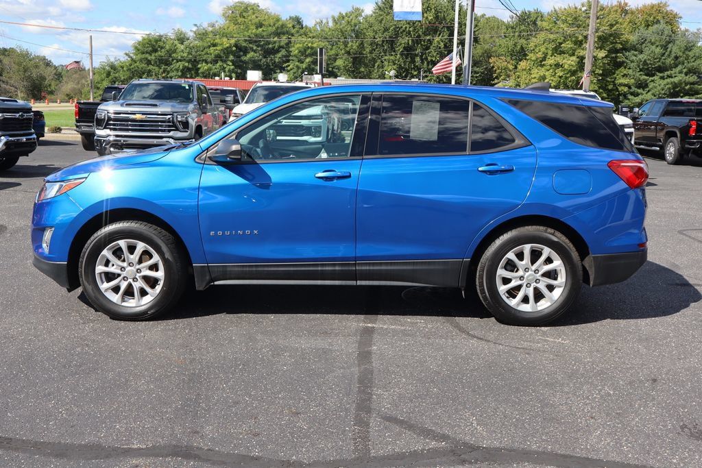 Used 2019 Chevrolet Equinox LS w/ LS Convenience Package AWD/4WD image 28
