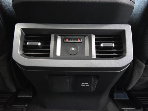 Used 2023 Ford F250 Lariat w/ Tremor Off-Road Package image 33