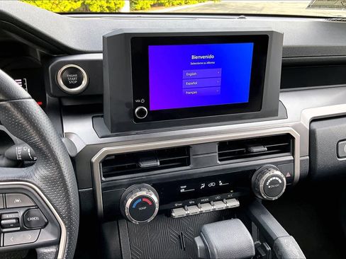 Used 2025 Toyota 4Runner SR5 image 6