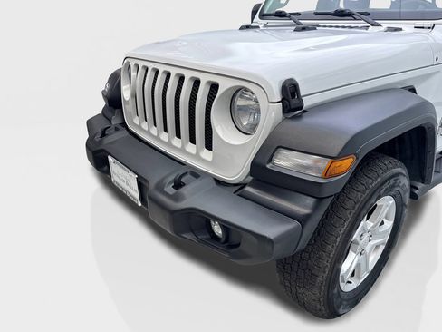 Used 2019 Jeep Wrangler Unlimited Sport S AWD/4WD image 16