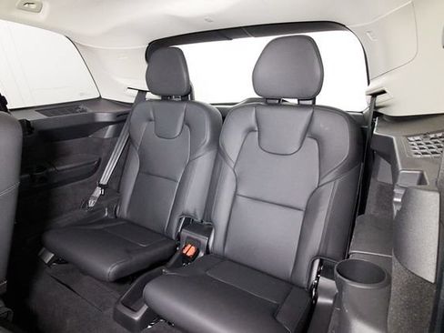 Certified 2024 Volvo XC90 T8 Plus w/ Protection Package Premier AWD/4WD image 24