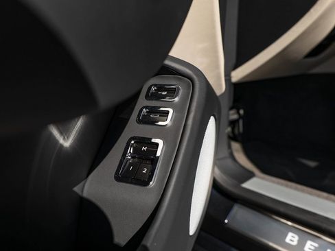 New 2026 Bentley Flying Spur Plug-In Hybrid AWD/4WD image 27