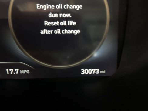 Used 2023 Hyundai Santa Fe SEL w/ Premium Package image 2