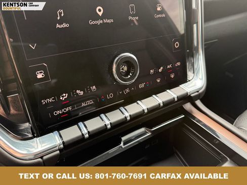 Used 2025 GMC Yukon XL Denali AWD/4WD image 25