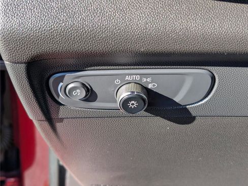 Used 2022 Buick Envision Preferred image 21