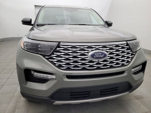 Used 2020 Ford Explorer Platinum w/ Premium Technology Package AWD/4WD image 14