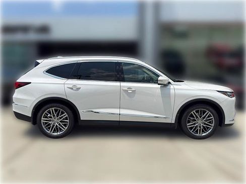 Used 2023 Acura MDX SH-AWD w/ Advance Package image 10