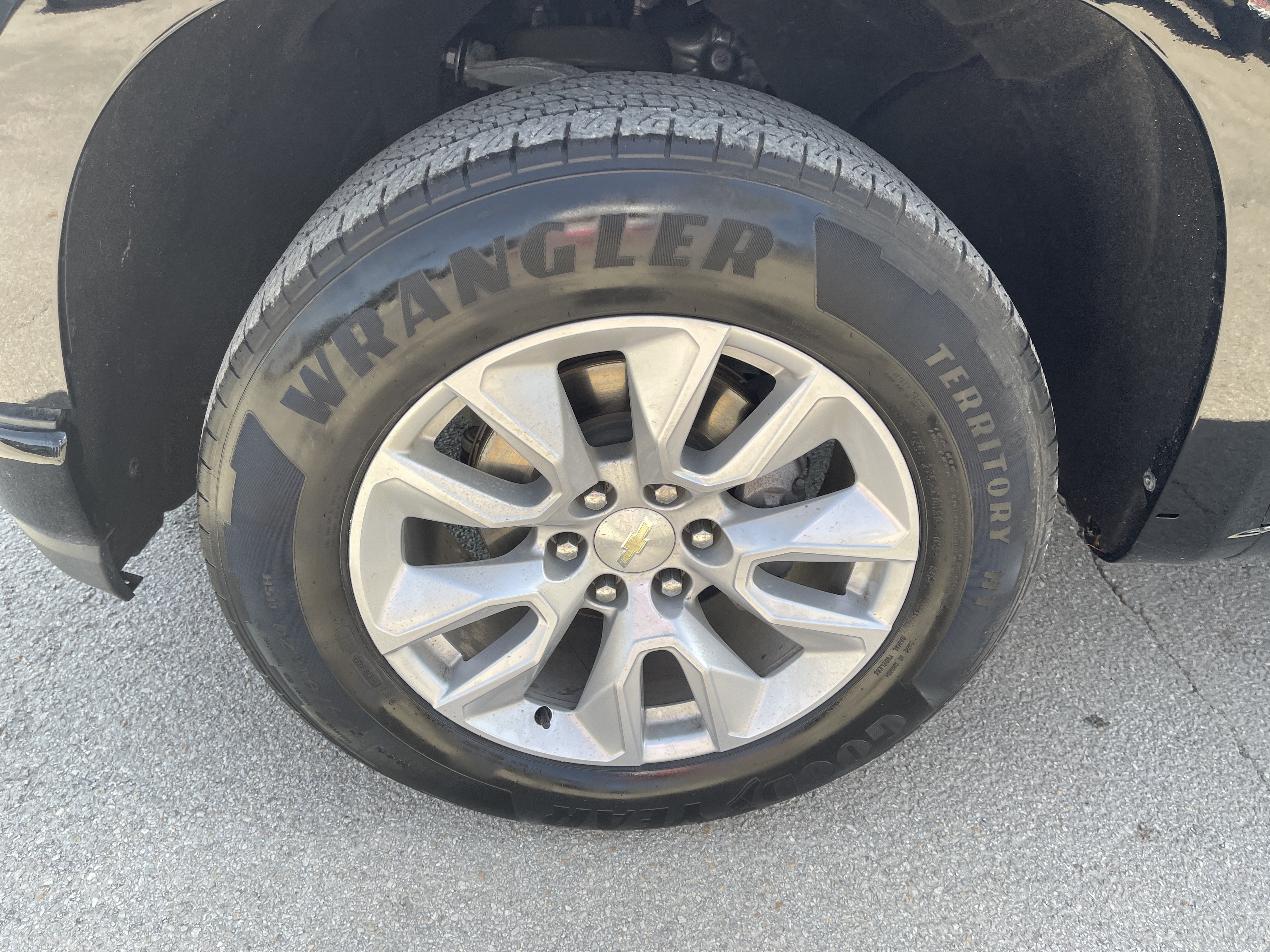 Used 2019 Chevrolet Silverado 1500 Custom w/ Custom Value Package RWD image 12