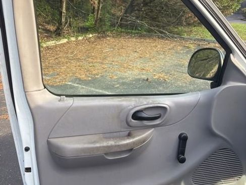 Used 2000 Ford F150 2WD Regular Cab image 12