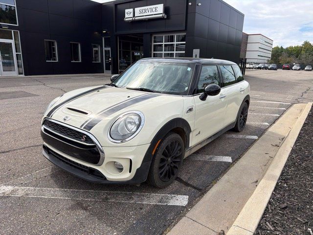 Used 2017 MINI Cooper Clubman S AWD/4WD image 1